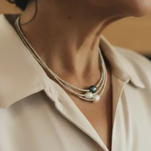 Collar de perlas naturales